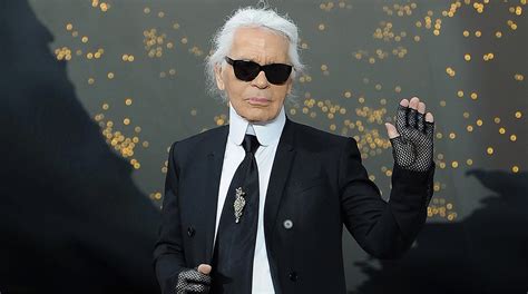 chanel 19 karl lagerfeld|karl lagerfeld death day.